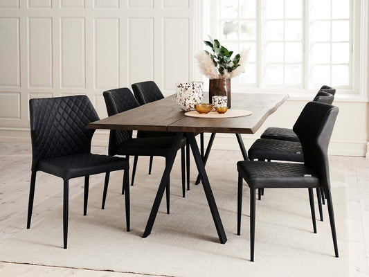 4 stk. Ydun Spisebordsstole, sort PU sæde/ryg, sort metal ben.