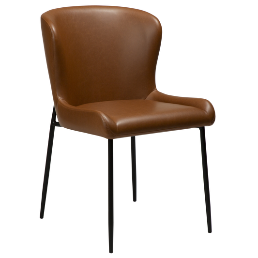 2 stk. GLAMOROUS Spisebordsstole, lys brun kunstlæder, sorte metal ben.